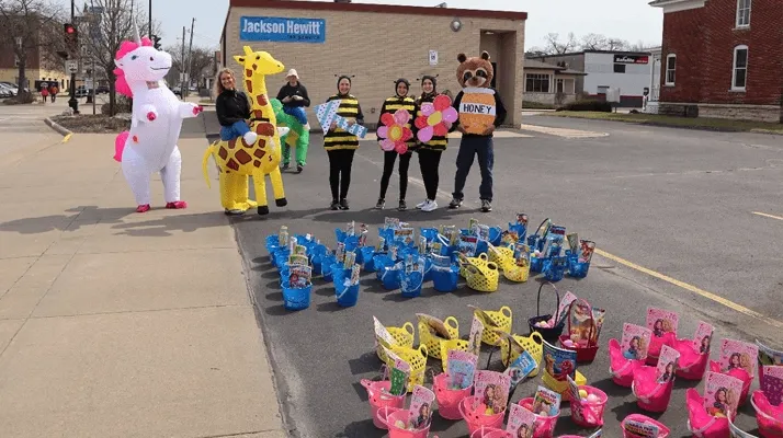 Chiropractic La Crosse WI Easter Drive By Set Up